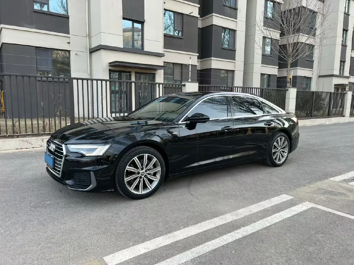 2020 Audi A6L 2.0T 224HP L4 7DCT,autocango,china used car exporter,china ev exporter,chinese used car exporter,chinese used ev exporter
