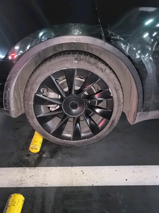 2022 Tesla Model Y BEV 60KWH,autocango,china used car exporter,china ev exporter,chinese used car exporter,chinese used ev exporter