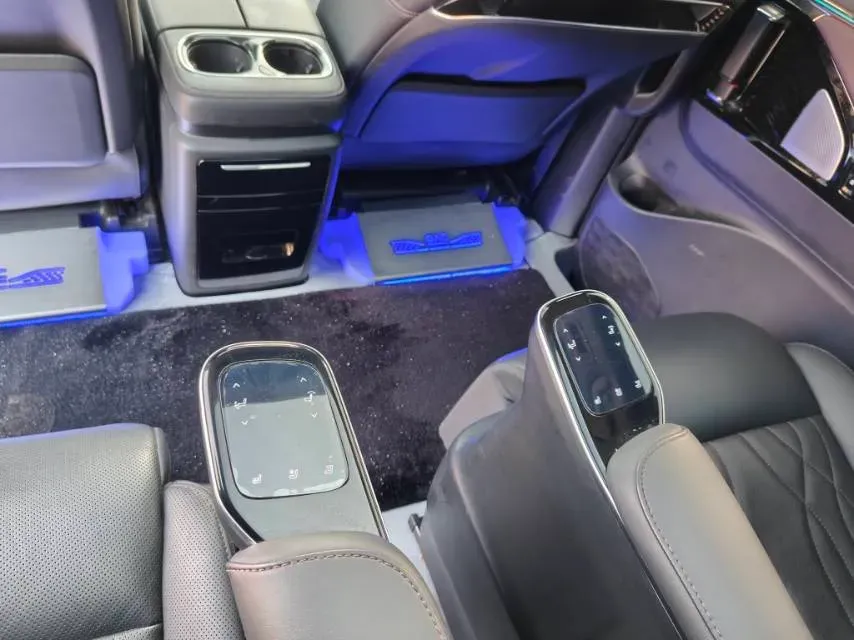 2023 GAC Trumpchi M8 2.0T 252HP L4 8AT,autocango,china used car exporter,china ev exporter,chinese used car exporter,chinese used ev exporter