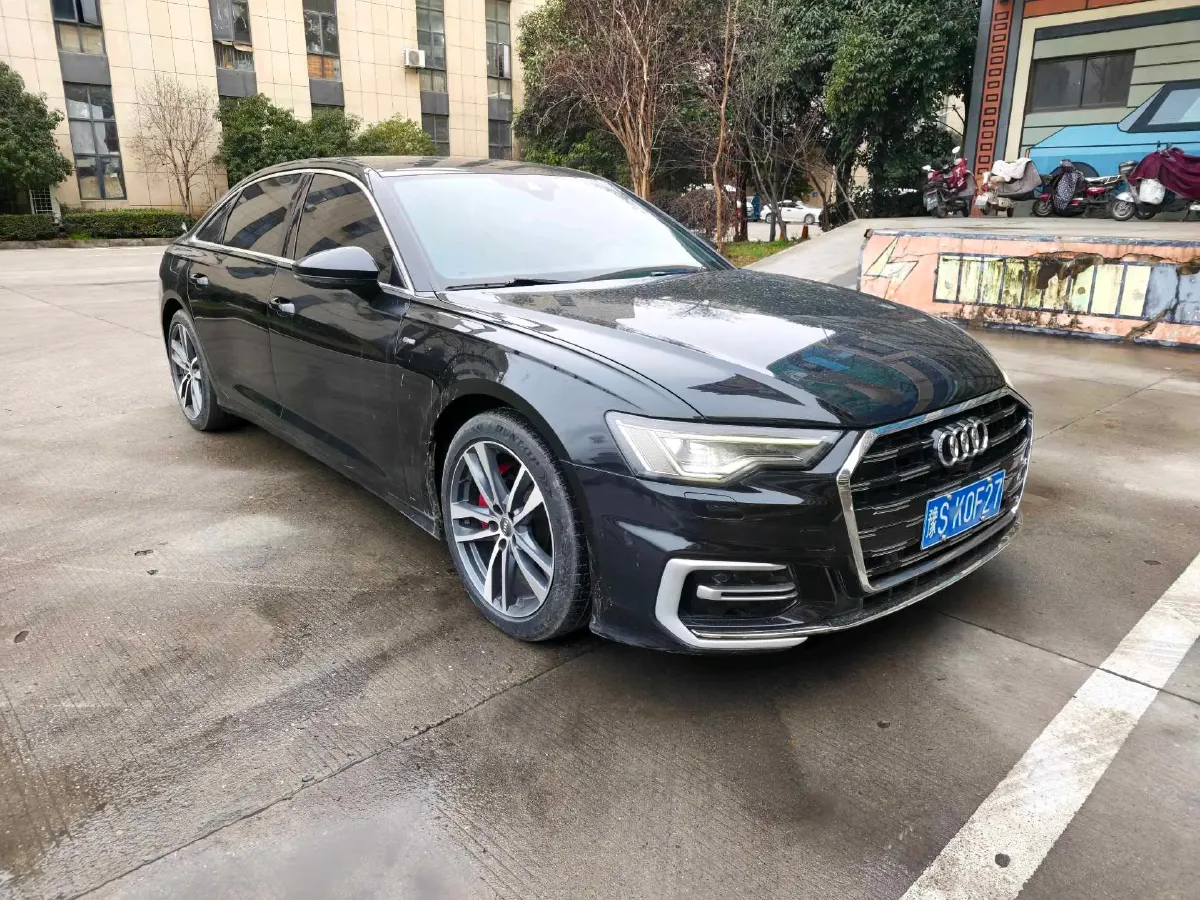 2021 Audi A6L 2.0T 190HP L4 7DCT,autocango,china used car exporter,china ev exporter,chinese used car exporter,chinese used ev exporter