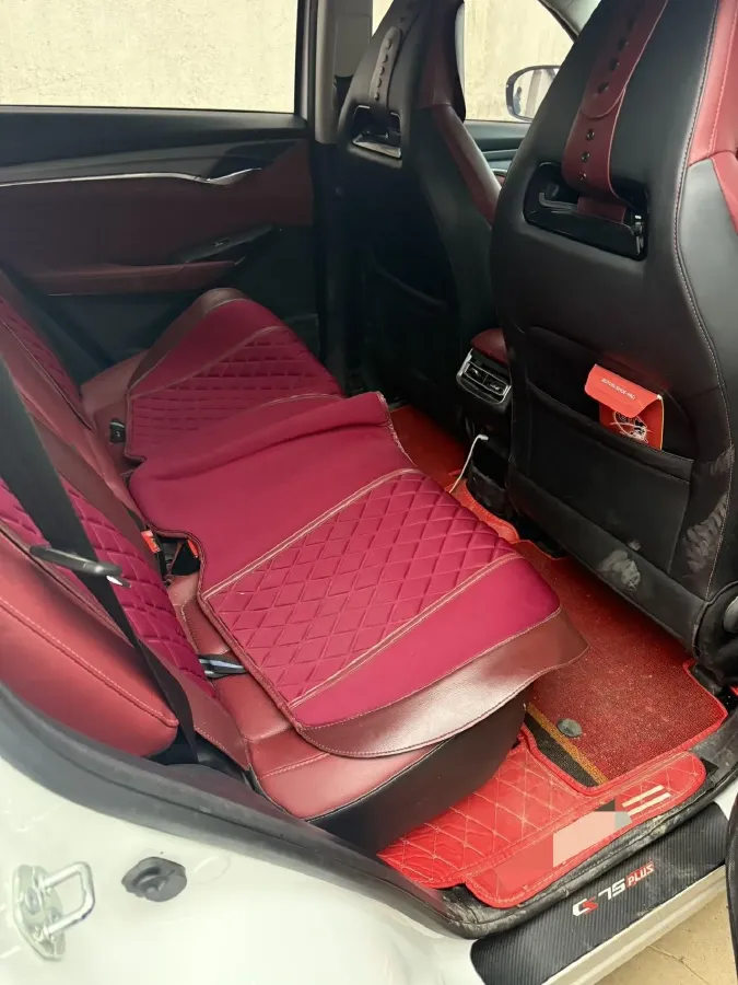 2022 ChangAn CS75 Plus 2.0T 233HP L4 8AT,autocango,china used car exporter,china ev exporter,chinese used car exporter,chinese used ev exporter