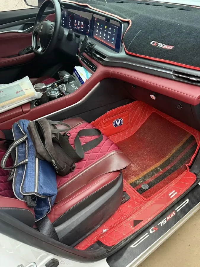 2022 ChangAn CS75 Plus 2.0T 233HP L4 8AT,autocango,china used car exporter,china ev exporter,chinese used car exporter,chinese used ev exporter