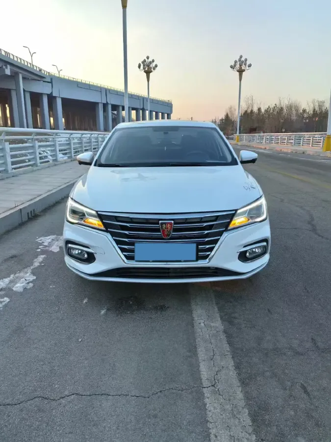 2019 Roewe i5 1.5L 120HP L4 CVT,autocango,china used car exporter,china ev exporter,chinese used car exporter,chinese used ev exporter