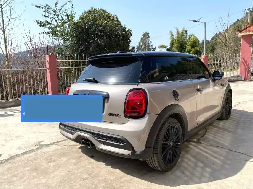 2022 MINI MINI 2.0T 192HP L4 7DCT,autocango,china used car exporter,china ev exporter,chinese used car exporter,chinese used ev exporter