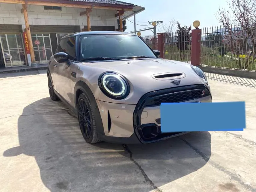 2022 MINI MINI 2.0T 192HP L4 7DCT,autocango,china used car exporter,china ev exporter,chinese used car exporter,chinese used ev exporter