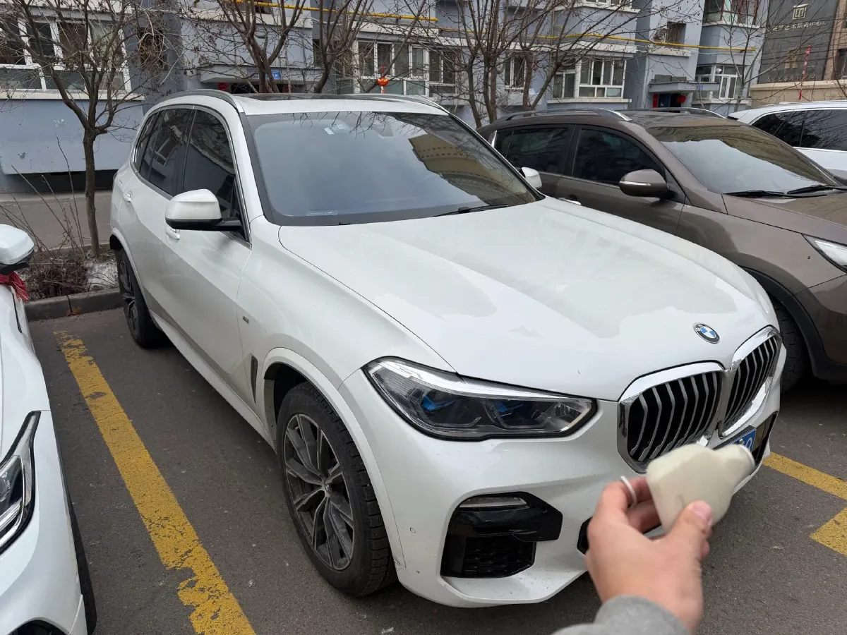 2019 BMW X5 3.0T 340HP L6 8AT,autocango,china used car exporter,china ev exporter,chinese used car exporter,chinese used ev exporter