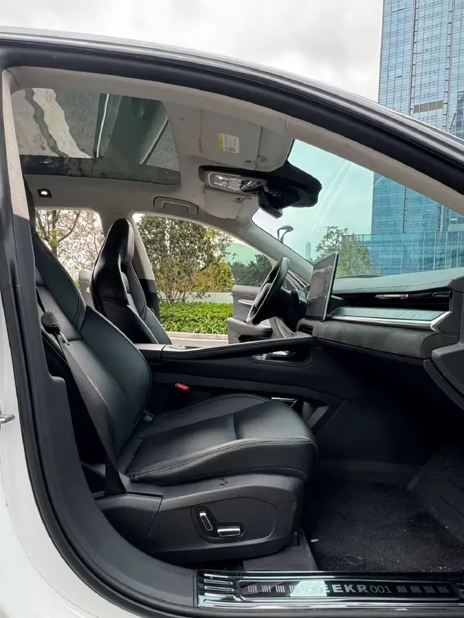 2022 Zeekr 001 BEV 100KWH,autocango,china used car exporter,china ev exporter,chinese used car exporter,chinese used ev exporter