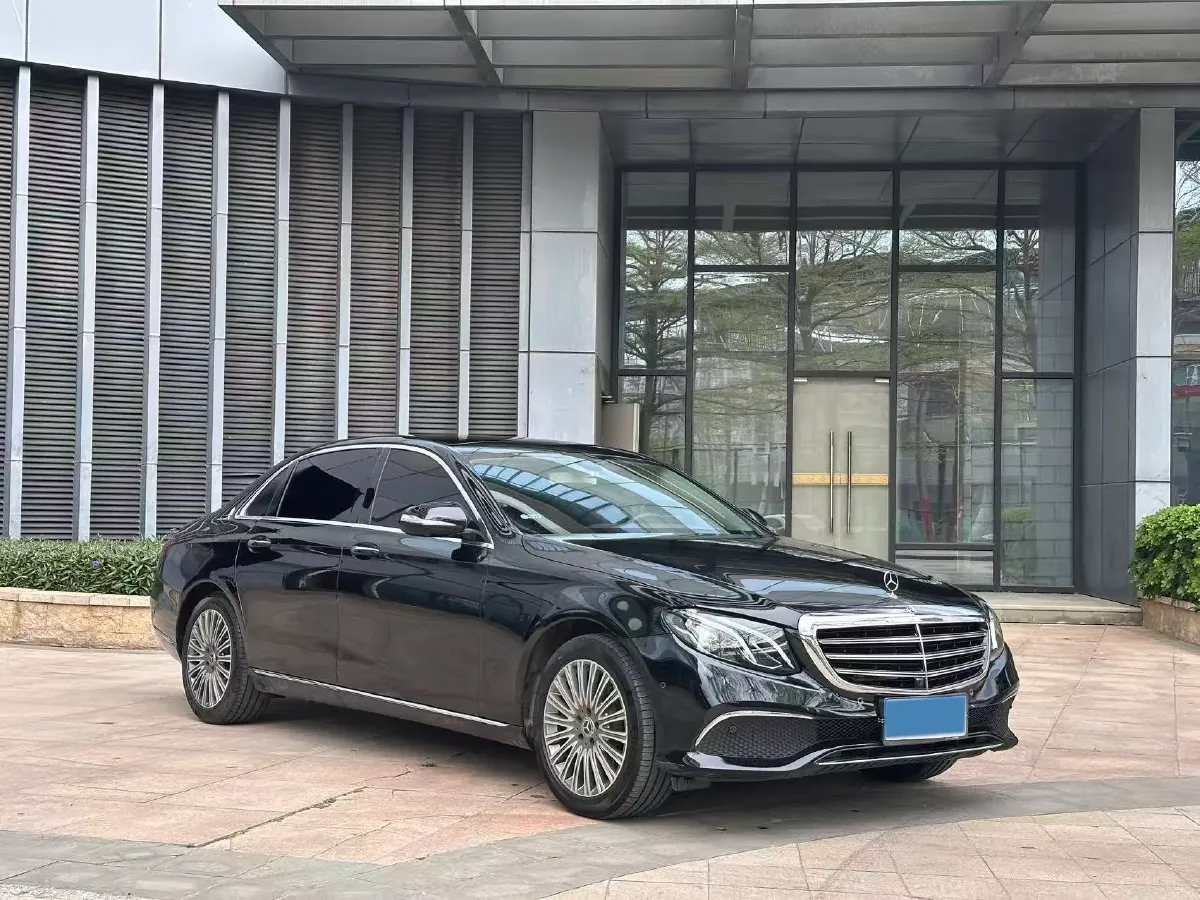 2020 Mercedes-Benz E Class 2.0T 258HP L4 9AT,autocango,china used car exporter,china ev exporter,chinese used car exporter,chinese used ev exporter