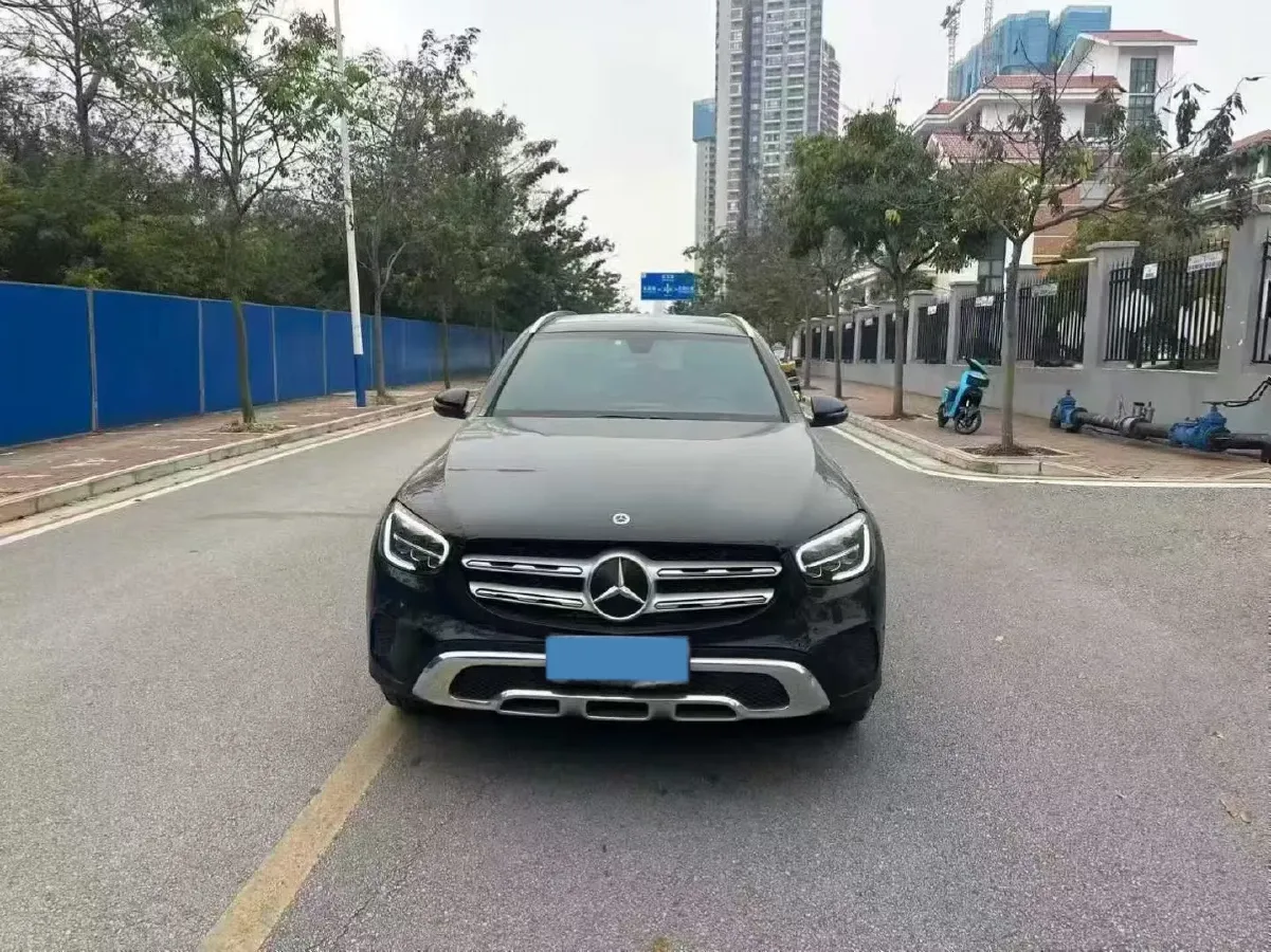 2021 Mercedes-Benz GLC Class 2.0T 197HP L4 9AT,autocango,china used car exporter,china ev exporter,chinese used car exporter,chinese used ev exporter