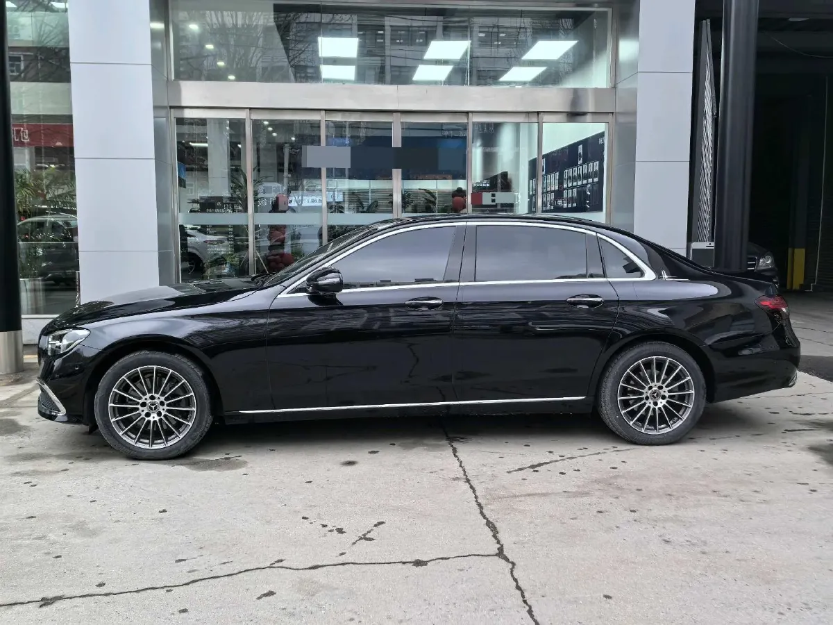 2023 Mercedes-Benz E Class 2.0T 197HP L4 9AT,autocango,china used car exporter,china ev exporter,chinese used car exporter,chinese used ev exporter