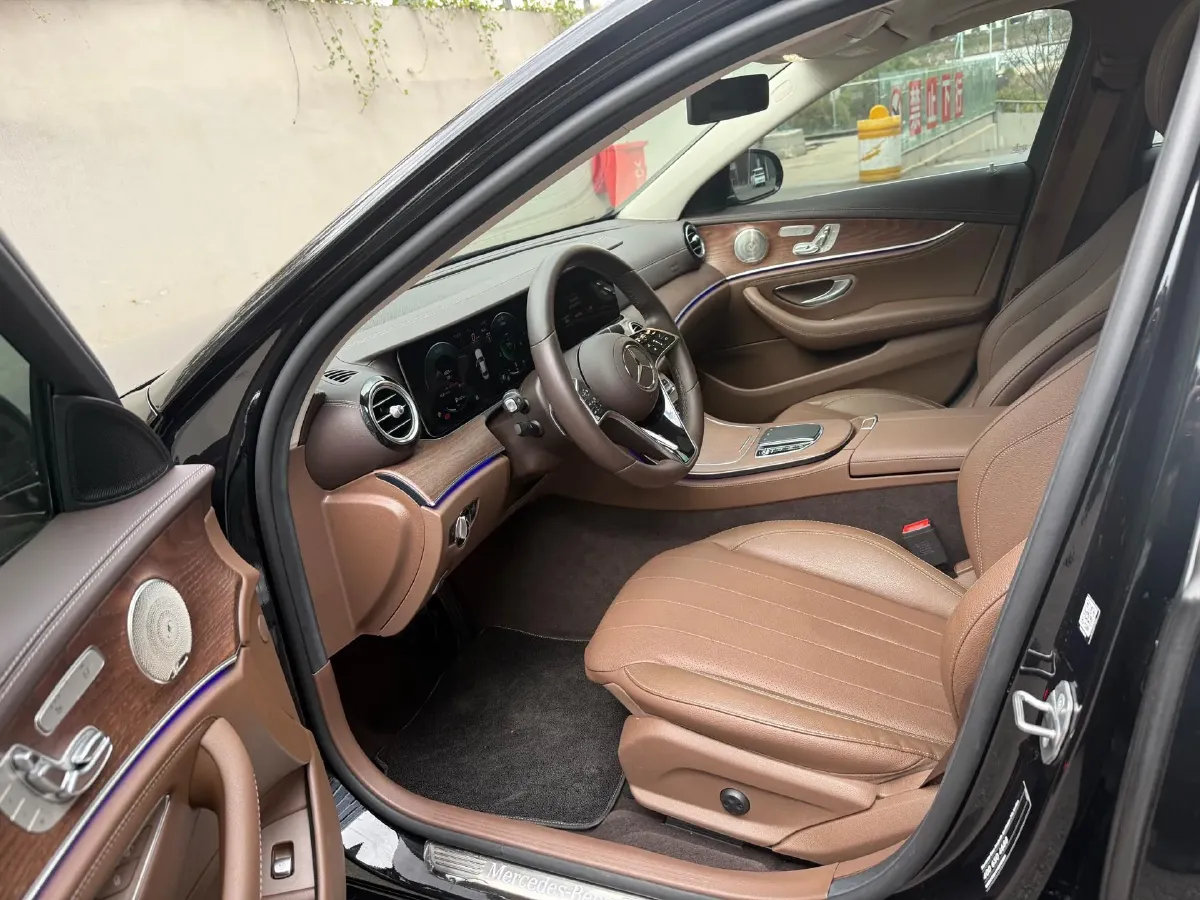 2023 Mercedes-Benz E Class 2.0T 258HP L4 9AT,autocango,china used car exporter,china ev exporter,chinese used car exporter,chinese used ev exporter