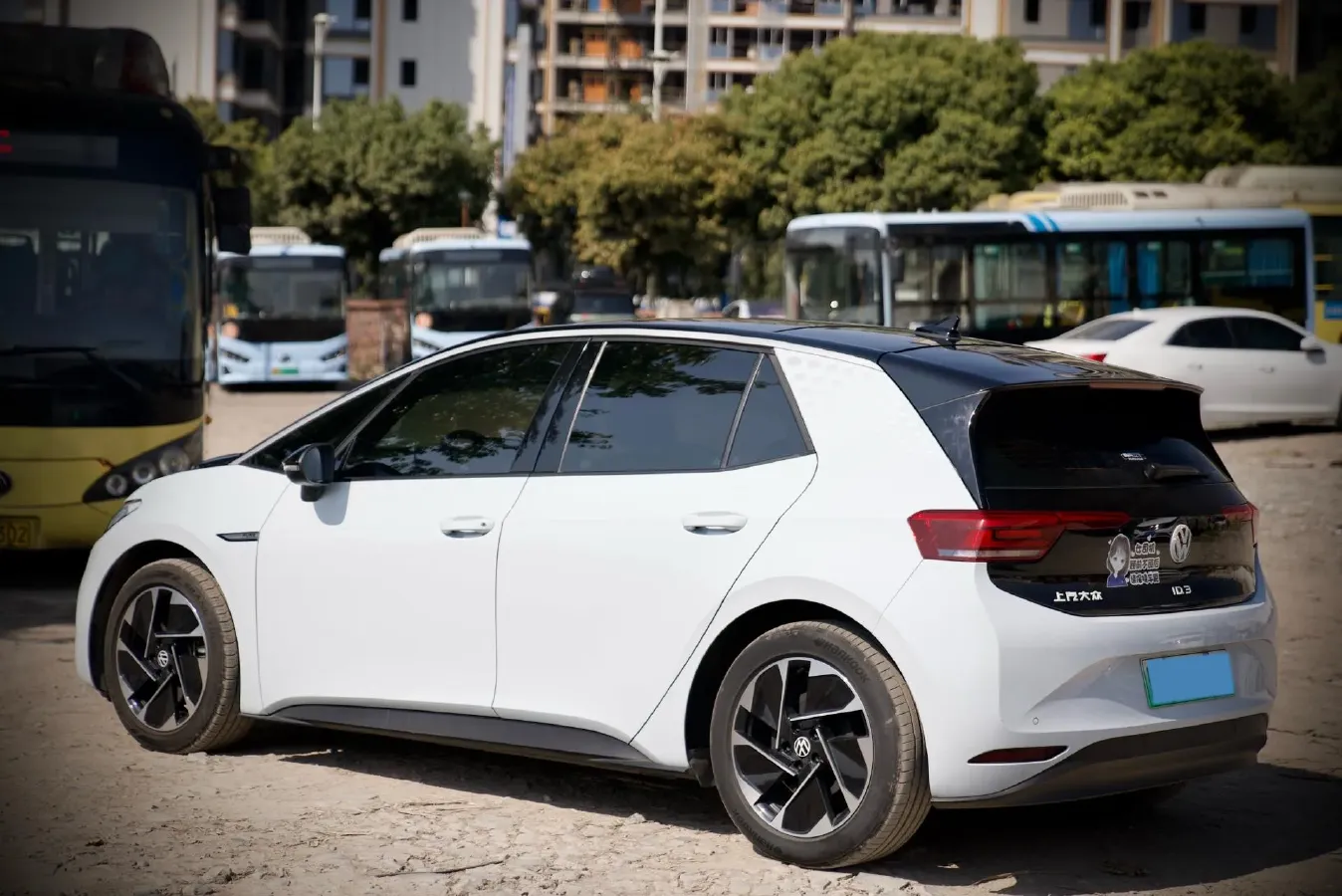 2022 Volkswagen ID.3 BEV 57.3KWH,autocango,china used car exporter,china ev exporter,chinese used car exporter,chinese used ev exporter