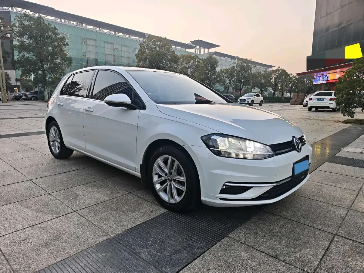 2019 Brilliance Auto V7 1.8T 231HP L4 7DCT,autocango,china used car exporter,china ev exporter,chinese used car exporter,chinese used ev exporter