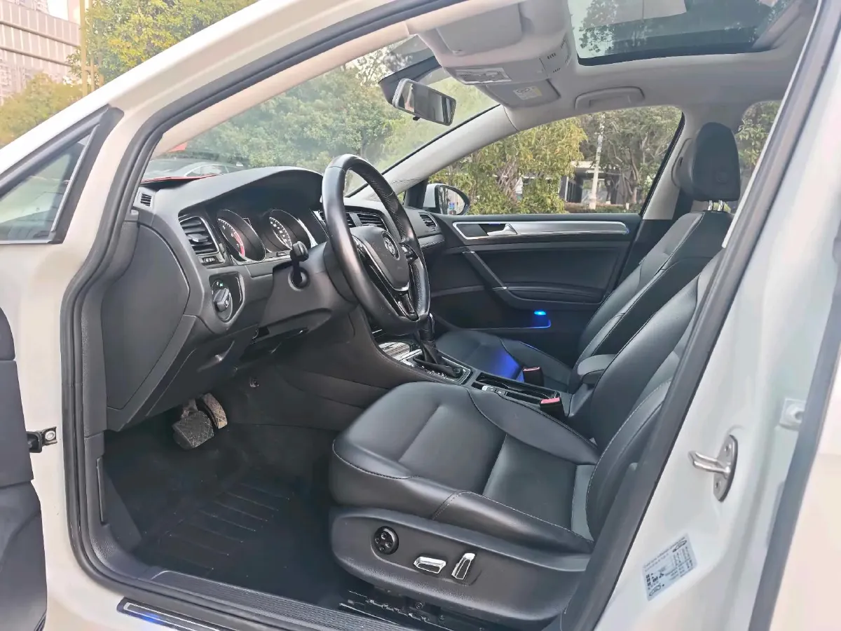 2019 Brilliance Auto V7 1.8T 231HP L4 7DCT,autocango,china used car exporter,china ev exporter,chinese used car exporter,chinese used ev exporter