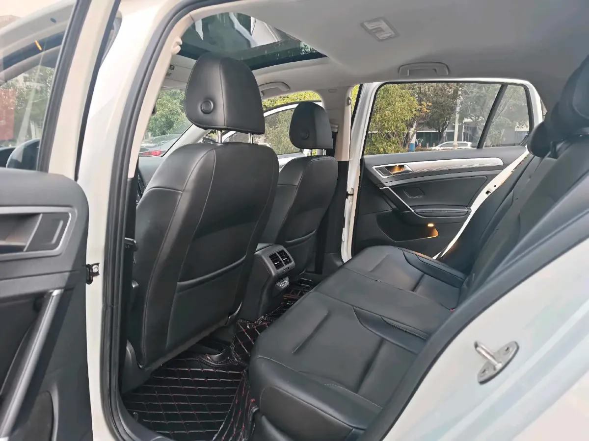 2019 Brilliance Auto V7 1.8T 231HP L4 7DCT,autocango,china used car exporter,china ev exporter,chinese used car exporter,chinese used ev exporter