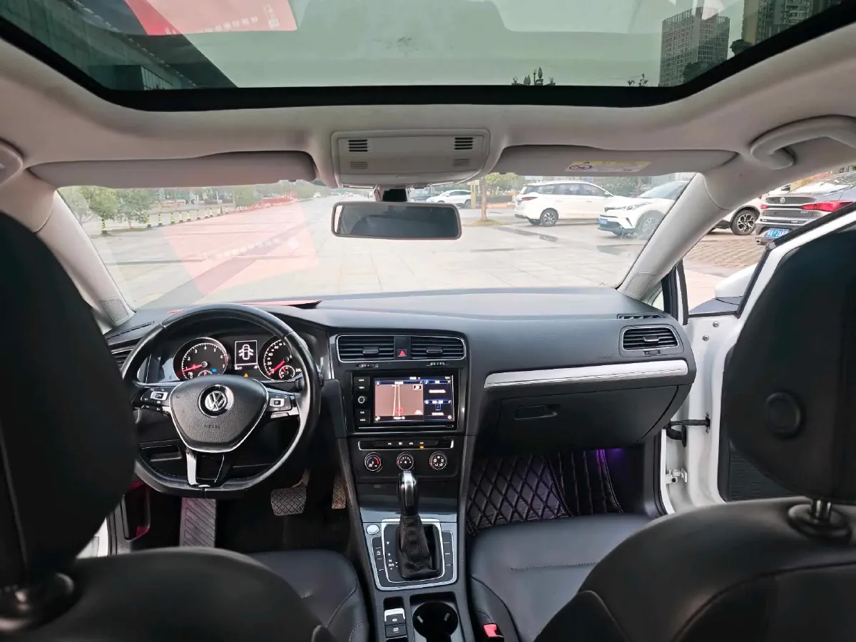 2019 Brilliance Auto V7 1.8T 231HP L4 7DCT,autocango,china used car exporter,china ev exporter,chinese used car exporter,chinese used ev exporter