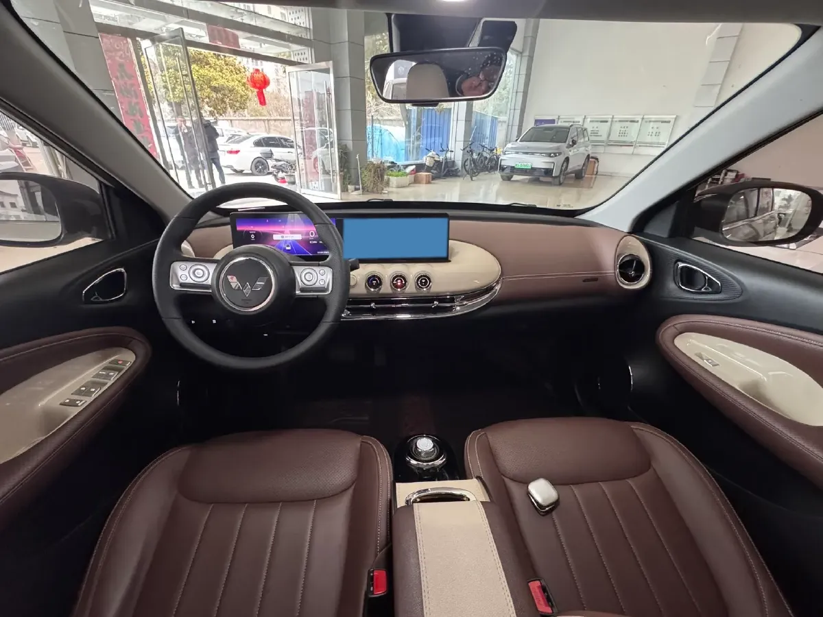 2023 WuLing BinGuo BEV 31.9KWH,autocango,china used car exporter,china ev exporter,chinese used car exporter,chinese used ev exporter