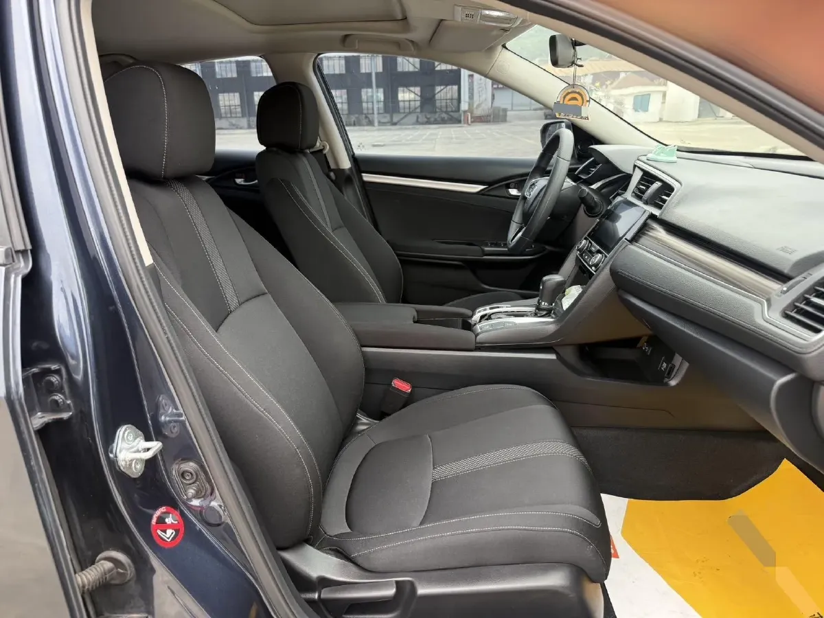 2019 Honda Civic 1.5T 177HP L4 CVT,autocango,china used car exporter,china ev exporter,chinese used car exporter,chinese used ev exporter