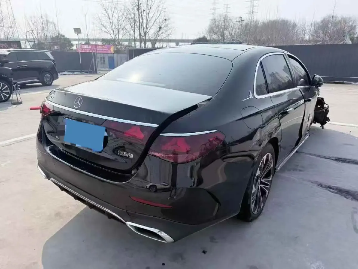2024 Mercedes-Benz E Class 2.0T 258HP L4 9AT,autocango,china used car exporter,china ev exporter,chinese used car exporter,chinese used ev exporter