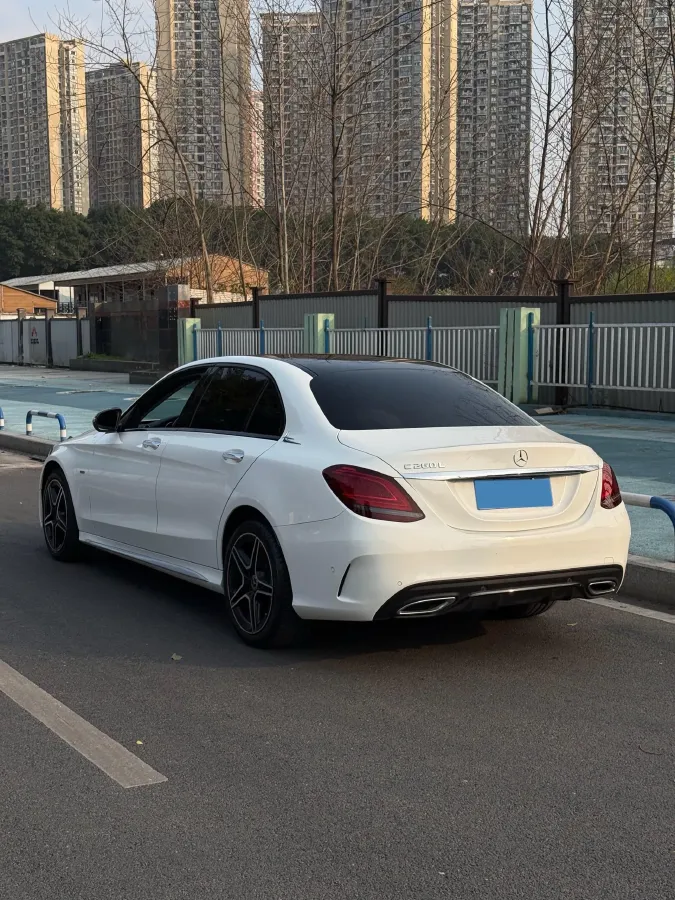 2021 Mercedes-Benz C Class 1.5T 184HP L4 9AT,autocango,china used car exporter,china ev exporter,chinese used car exporter,chinese used ev exporter