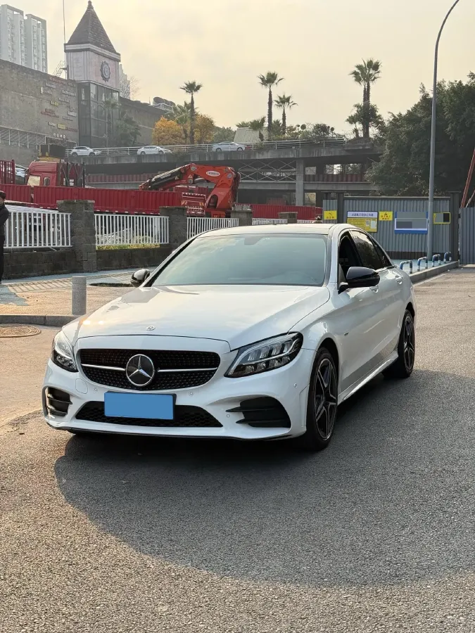 2021 Mercedes-Benz C Class 1.5T 184HP L4 9AT,autocango,china used car exporter,china ev exporter,chinese used car exporter,chinese used ev exporter