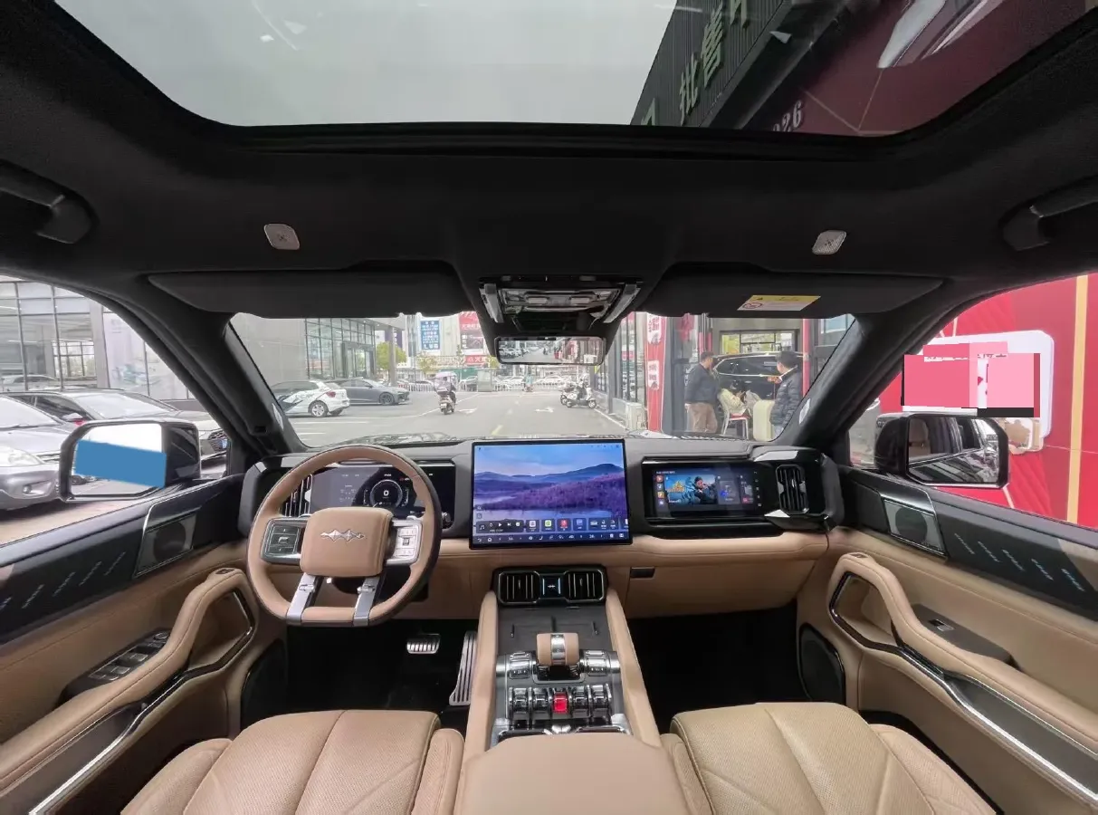 2025 FangChengBao Bao 8 2.0T 245HP L4 E-CVT PHEV 36.8KWH,autocango,china used car exporter,china ev exporter,chinese used car exporter,chinese used ev exporter