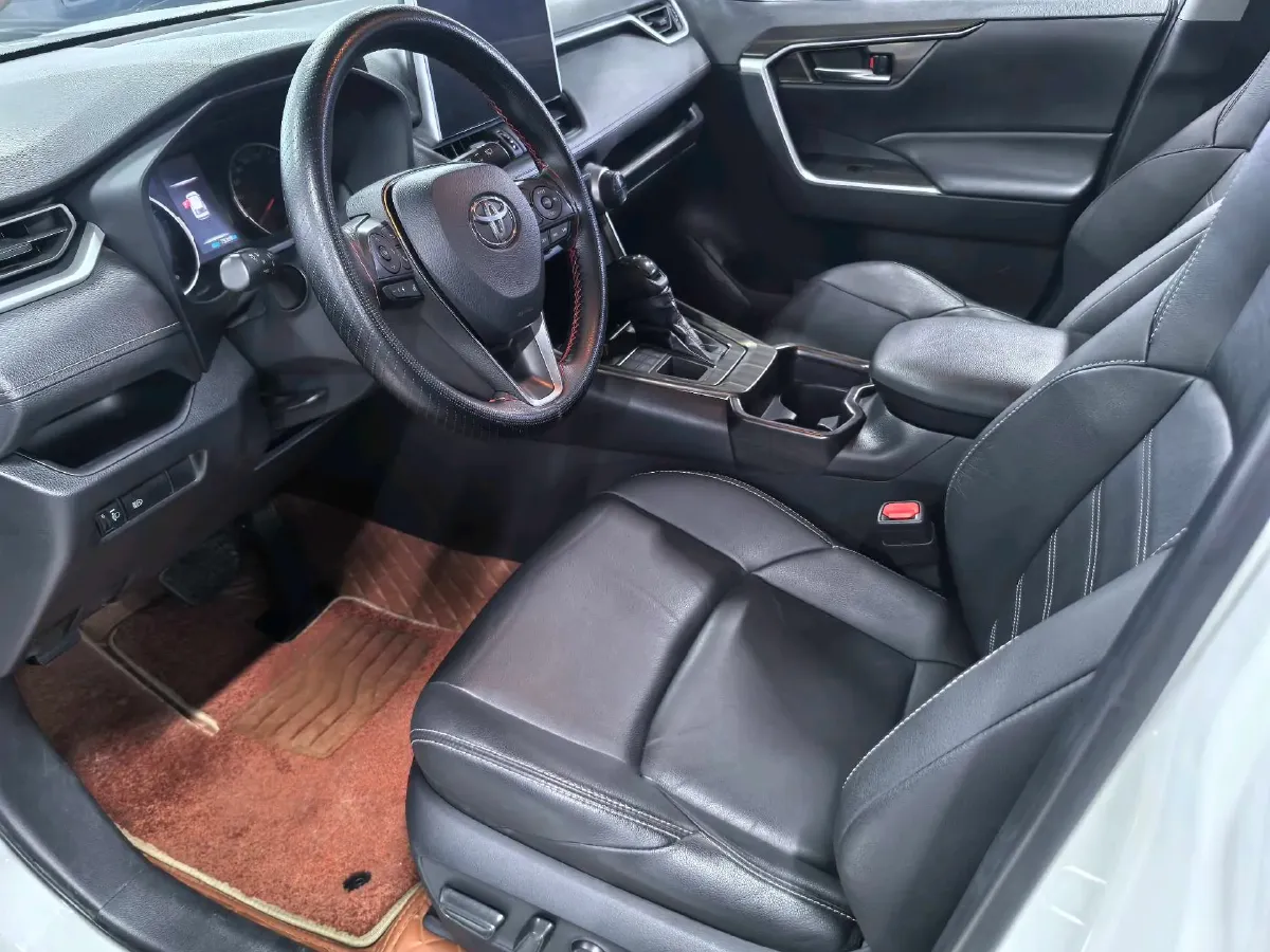 2022 Toyota Frontlander 2.0L 171HP L4 CVT,autocango,china used car exporter,china ev exporter,chinese used car exporter,chinese used ev exporter