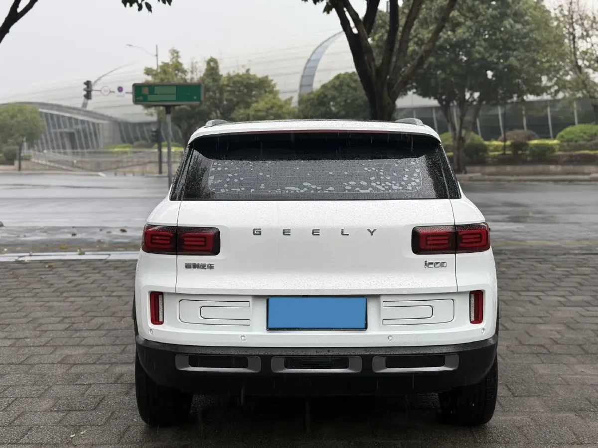 2020 Geely ICON 1.5T 177HP L3 7DCT,autocango,china used car exporter,china ev exporter,chinese used car exporter,chinese used ev exporter