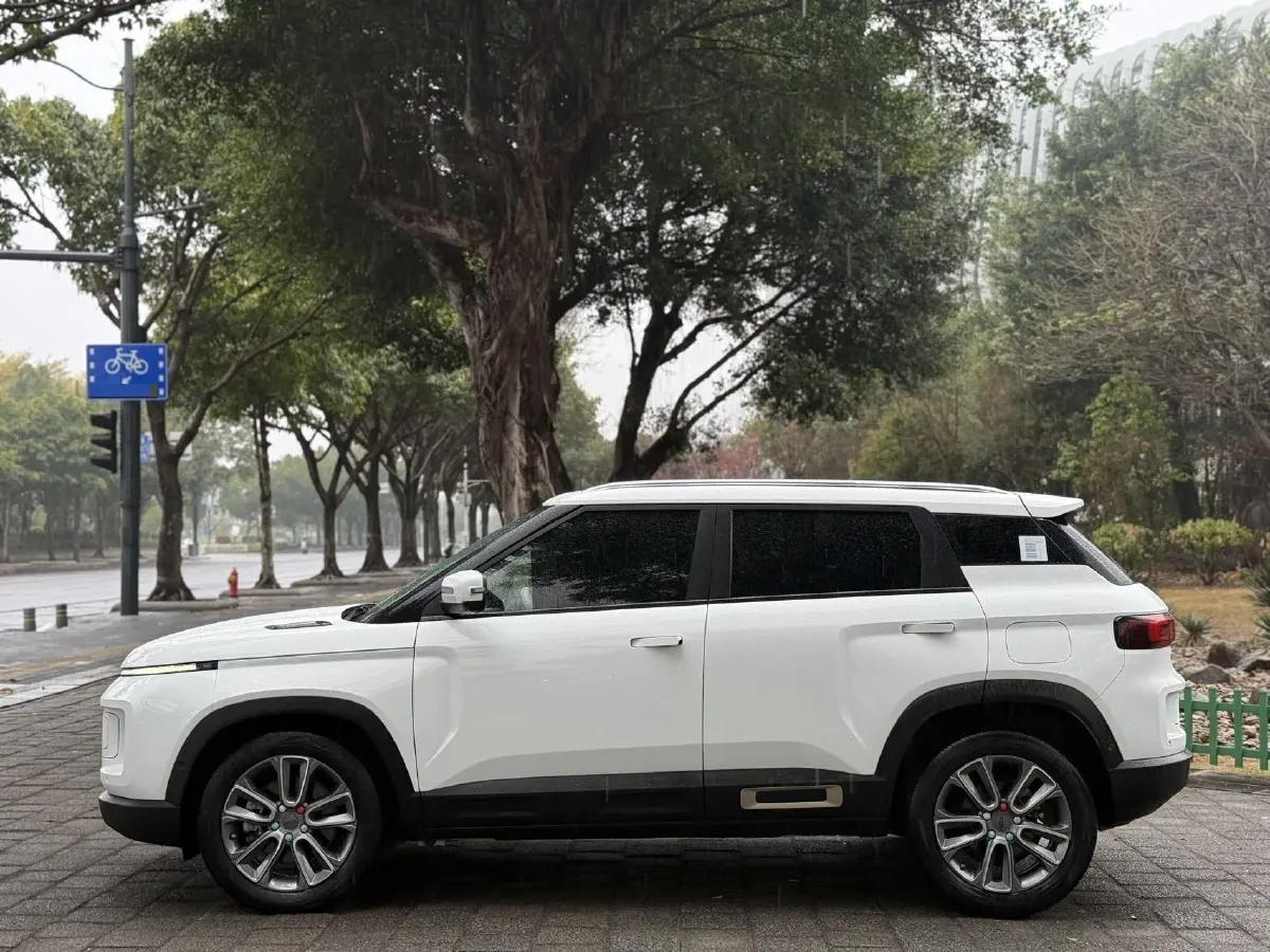 2020 Geely ICON 1.5T 177HP L3 7DCT,autocango,china used car exporter,china ev exporter,chinese used car exporter,chinese used ev exporter