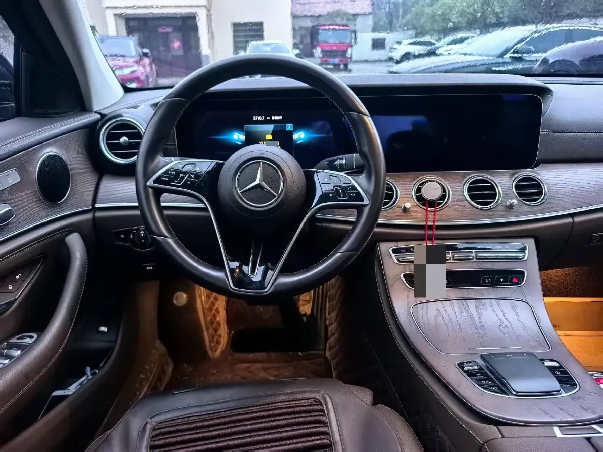 2022 Mercedes-Benz E Class 2.0T 197HP L4 9AT,autocango,china used car exporter,china ev exporter,chinese used car exporter,chinese used ev exporter