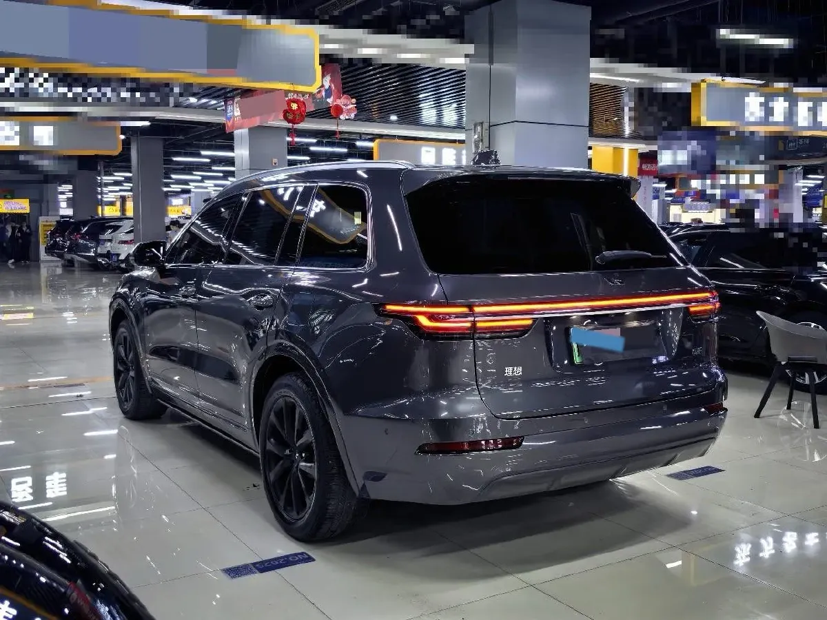 2021 Li ONE Range Extended 131HP REEV 40.5KWH,autocango,china used car exporter,china ev exporter,chinese used car exporter,chinese used ev exporter