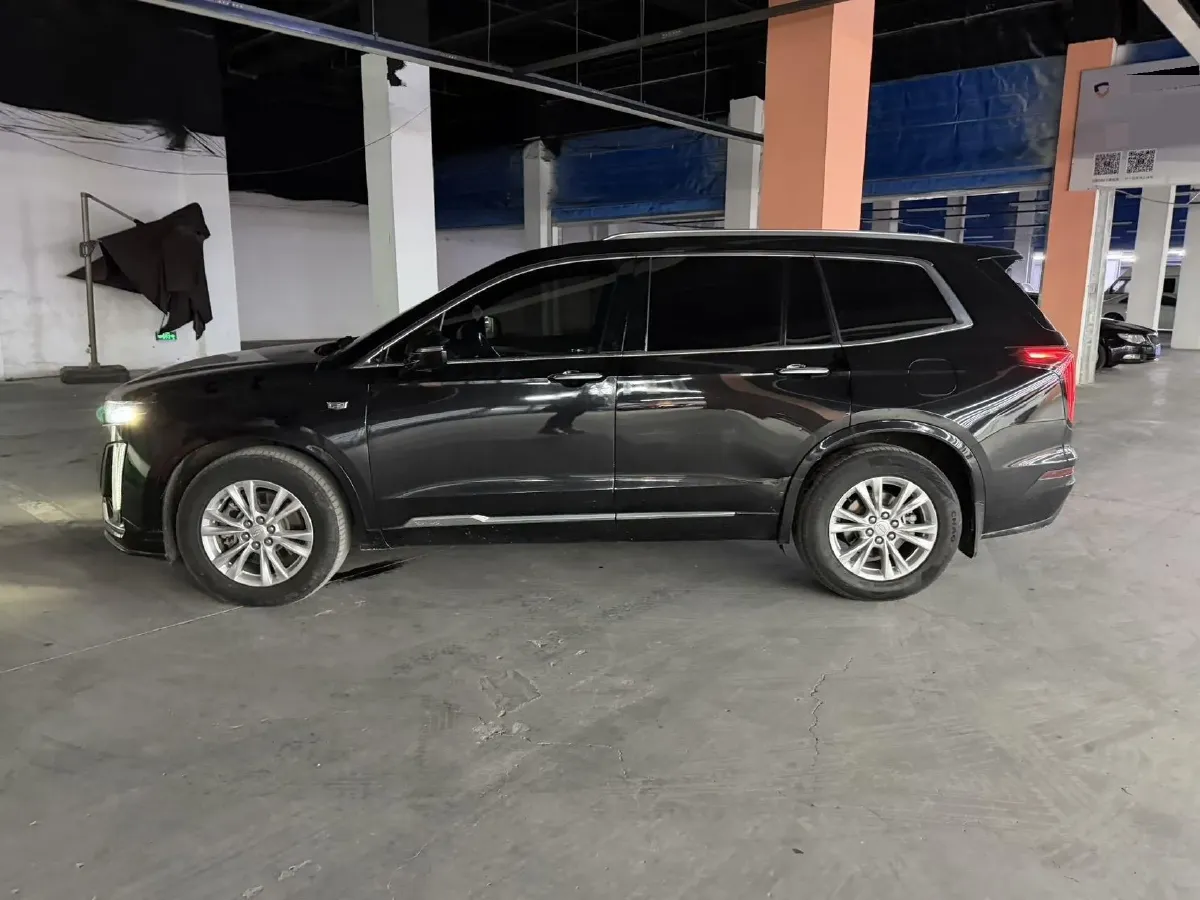 2021 Cadillac XT6 2.0T 237HP L4 9AT,autocango,china used car exporter,china ev exporter,chinese used car exporter,chinese used ev exporter