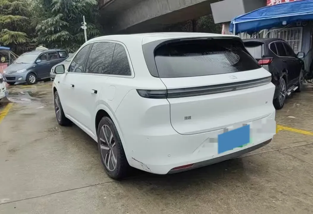 2024 Li L6 Range Extended 154HP L4 REEV 36.8KWH,autocango,china used car exporter,china ev exporter,chinese used car exporter,chinese used ev exporter