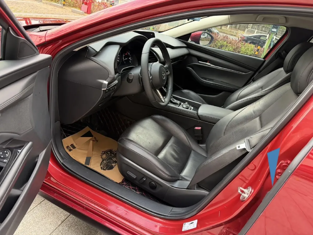 2021 Mazda 3 Axela 2.0L 158HP L4 6AT,autocango,china used car exporter,china ev exporter,chinese used car exporter,chinese used ev exporter