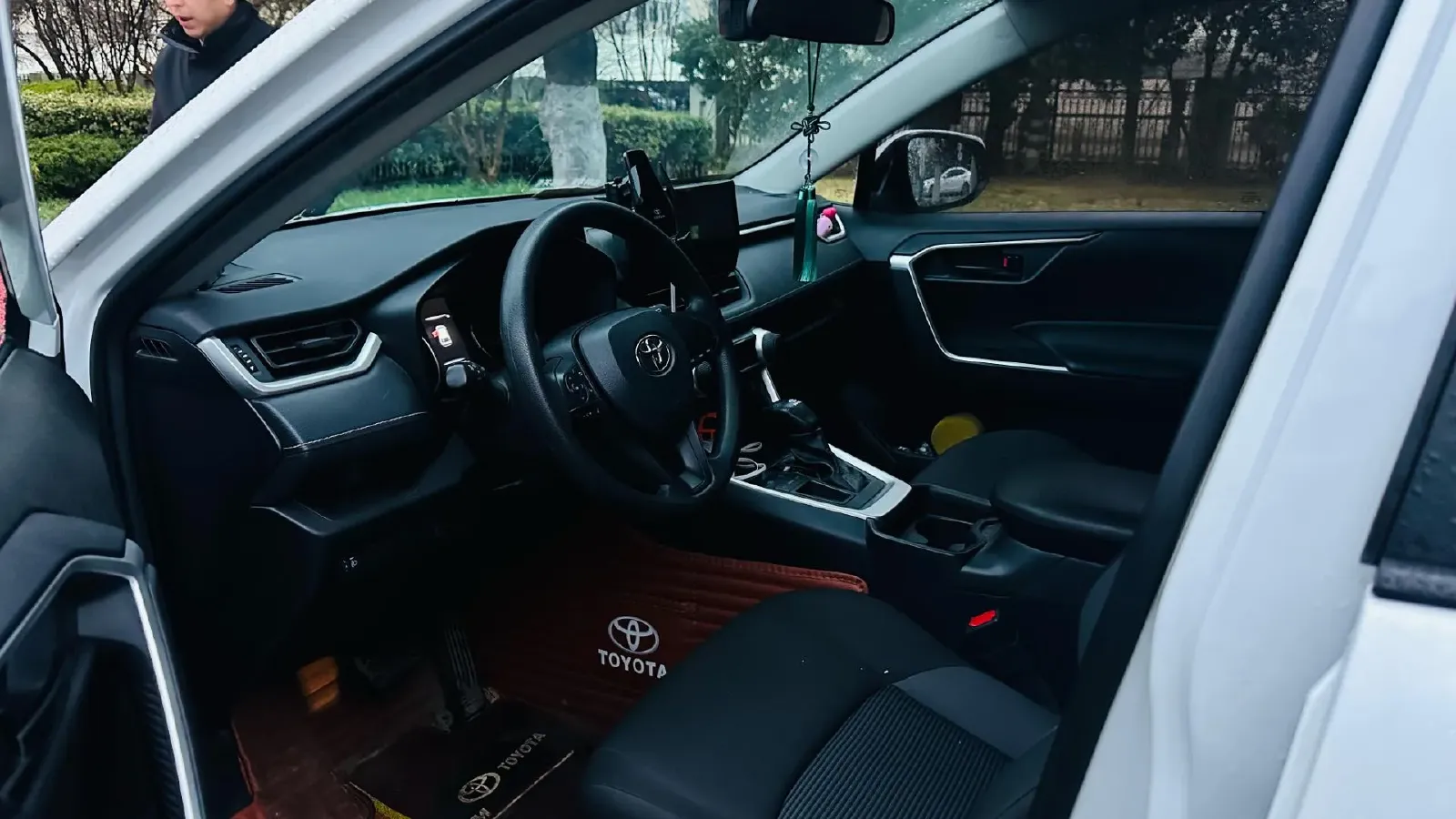 2023 Toyota Wildlander 2.0L 171HP L4 CVT,autocango,china used car exporter,china ev exporter,chinese used car exporter,chinese used ev exporter