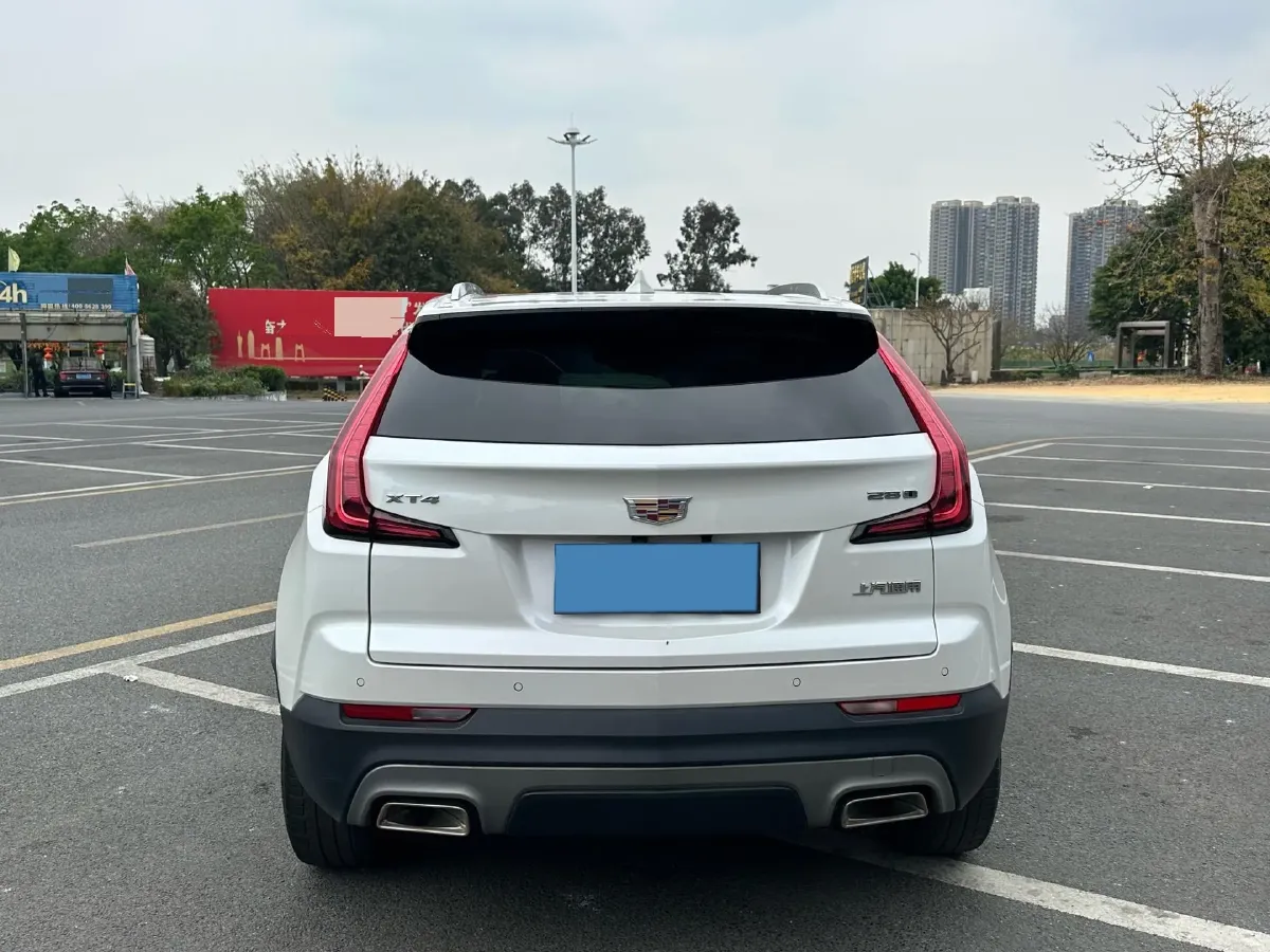 2021 Cadillac XT4 2.0T 237HP L4 9AT,autocango,china used car exporter,china ev exporter,chinese used car exporter,chinese used ev exporter