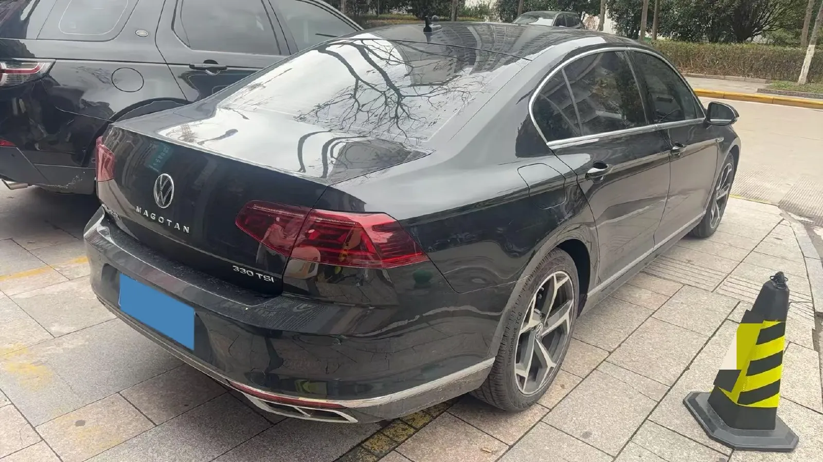 2023 Volkswagen Magotan 2.0T 186HP L4 7DCT,autocango,china used car exporter,china ev exporter,chinese used car exporter,chinese used ev exporter