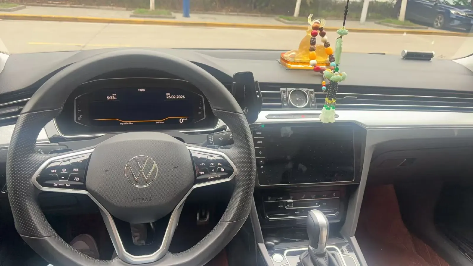 2023 Volkswagen Magotan 2.0T 186HP L4 7DCT,autocango,china used car exporter,china ev exporter,chinese used car exporter,chinese used ev exporter