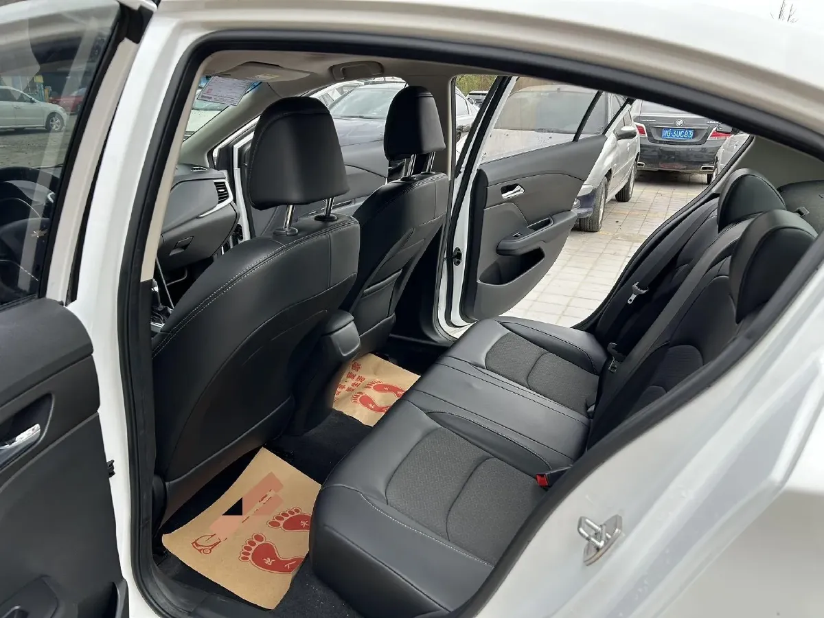 2016 Chevrolet Cavalier 1.5L 113HP L4 6AT,autocango,china used car exporter,china ev exporter,chinese used car exporter,chinese used ev exporter