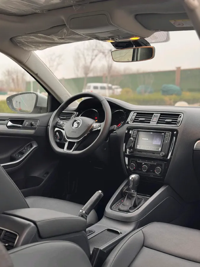 2018 Volkswagen Sagitar 1.2T 110HP L4 7DCT,autocango,china used car exporter,china ev exporter,chinese used car exporter,chinese used ev exporter