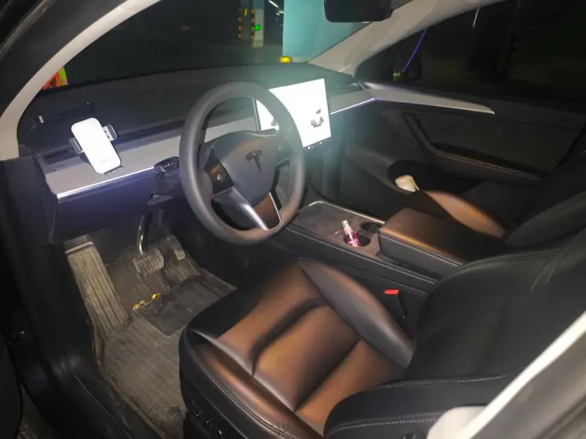 2024 Iveco OuSheng BEV 77.28KWH,autocango,china used car exporter,china ev exporter,chinese used car exporter,chinese used ev exporter