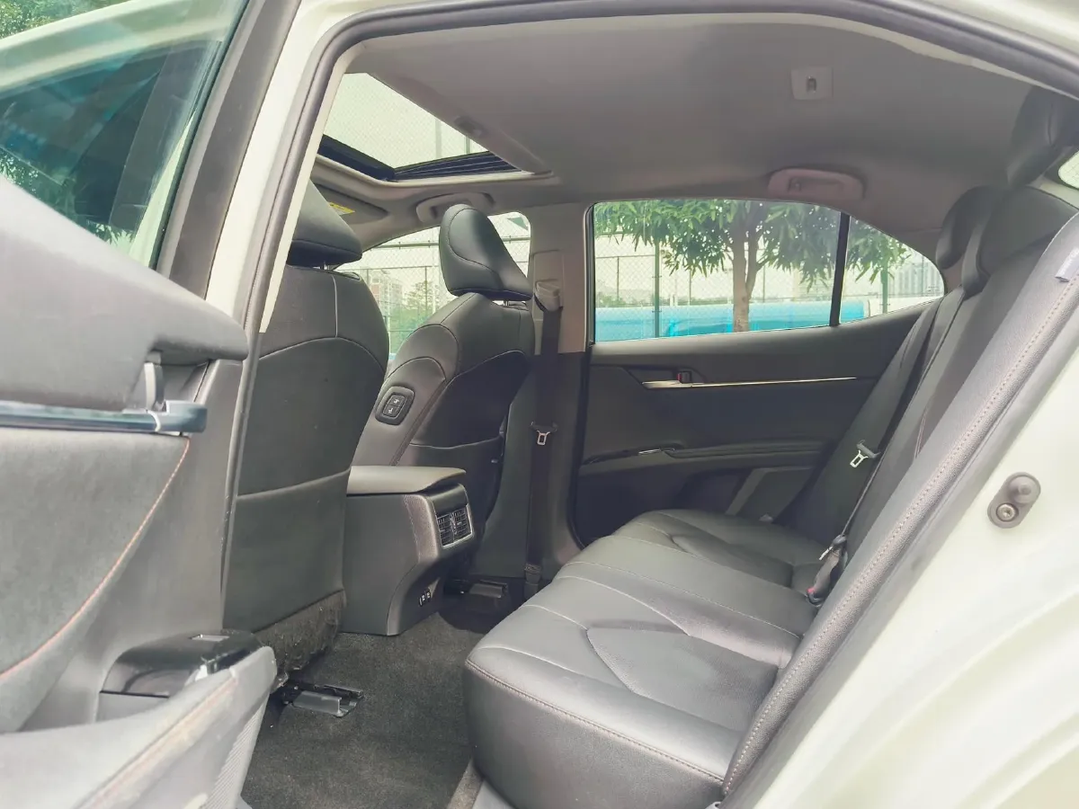 2021 Toyota Camry 2.0L 178HP L4 CVT,autocango,china used car exporter,china ev exporter,chinese used car exporter,chinese used ev exporter