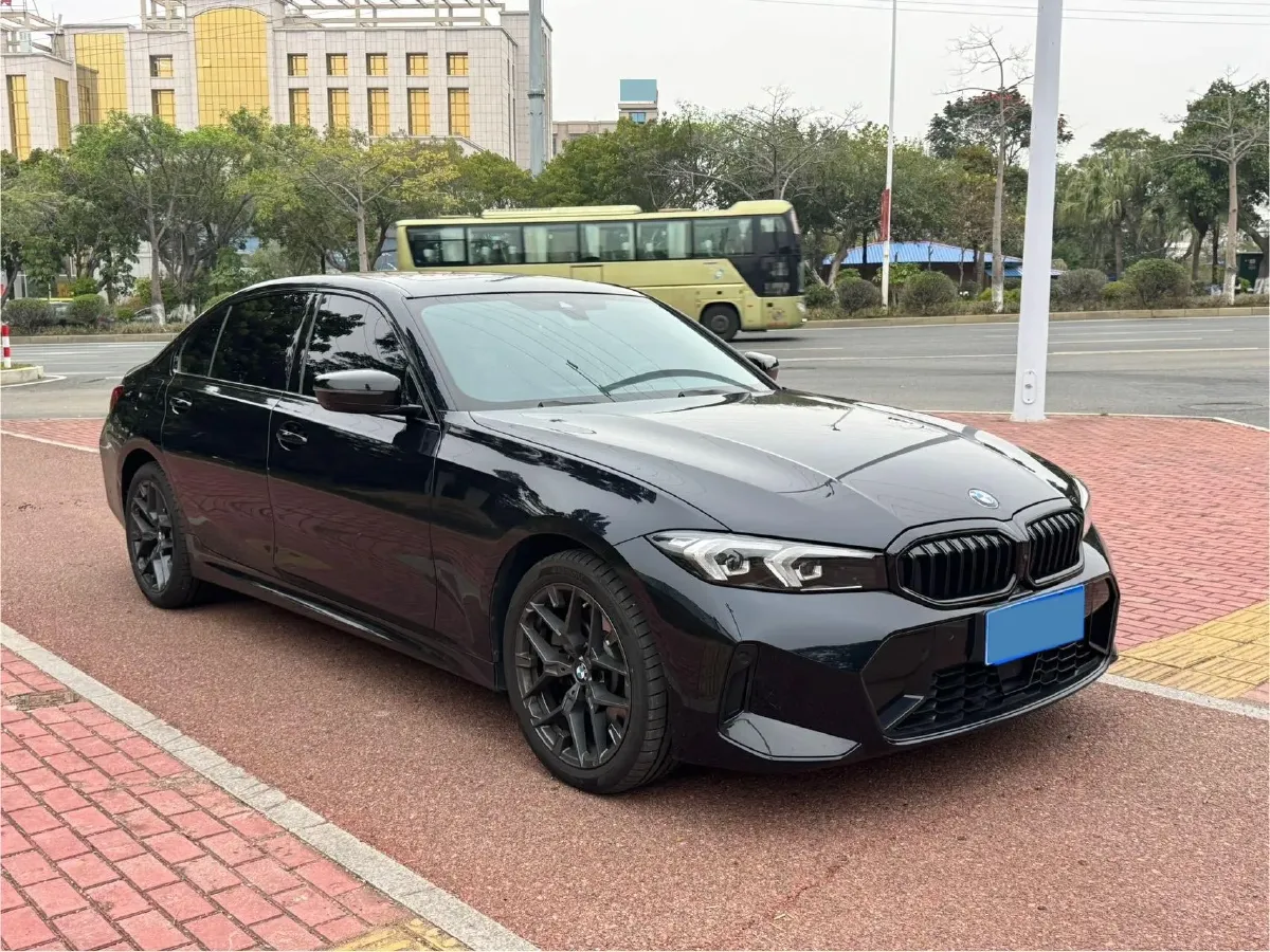 2025 BMW 3 Series 2.0T 245HP L4 8AT,autocango,china used car exporter,china ev exporter,chinese used car exporter,chinese used ev exporter