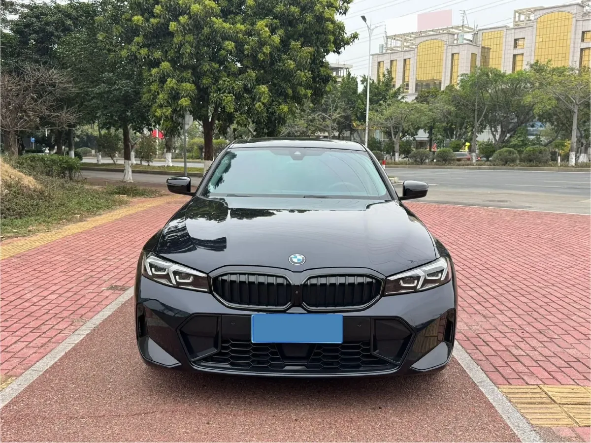 2025 BMW 3 Series 2.0T 245HP L4 8AT,autocango,china used car exporter,china ev exporter,chinese used car exporter,chinese used ev exporter