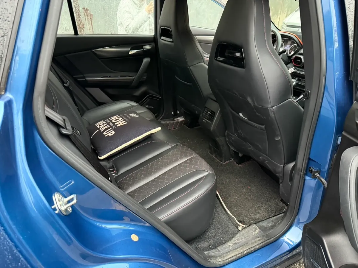 2019 HaiMa 8S 1.6T 195HP L4 6AT,autocango,china used car exporter,china ev exporter,chinese used car exporter,chinese used ev exporter