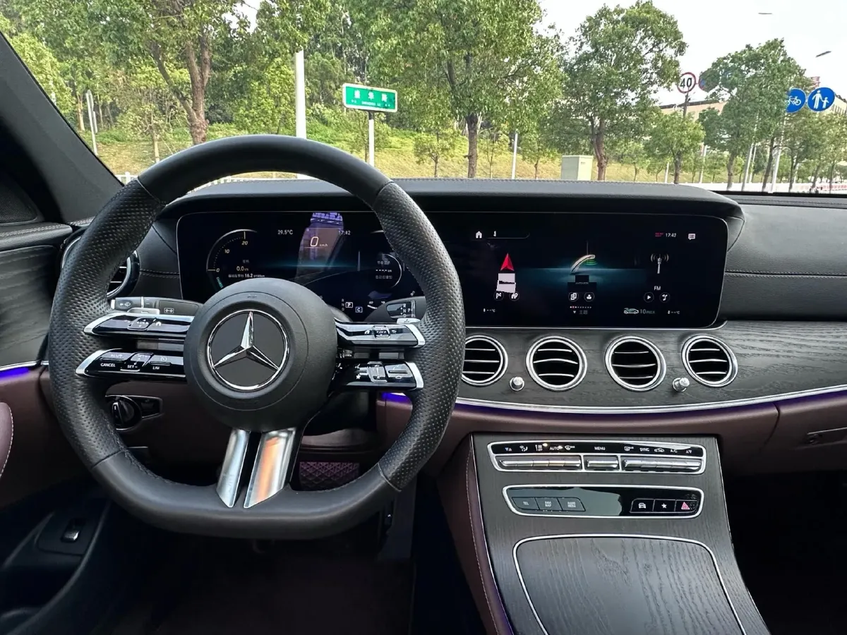 2022 Mercedes-Benz GLC Class 2.0T 258HP L4 9AT,autocango,china used car exporter,china ev exporter,chinese used car exporter,chinese used ev exporter