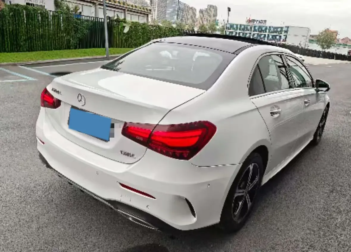 2024 Mercedes-Benz A Class 1.3T 163HP L4 7DCT,autocango,china used car exporter,china ev exporter,chinese used car exporter,chinese used ev exporter