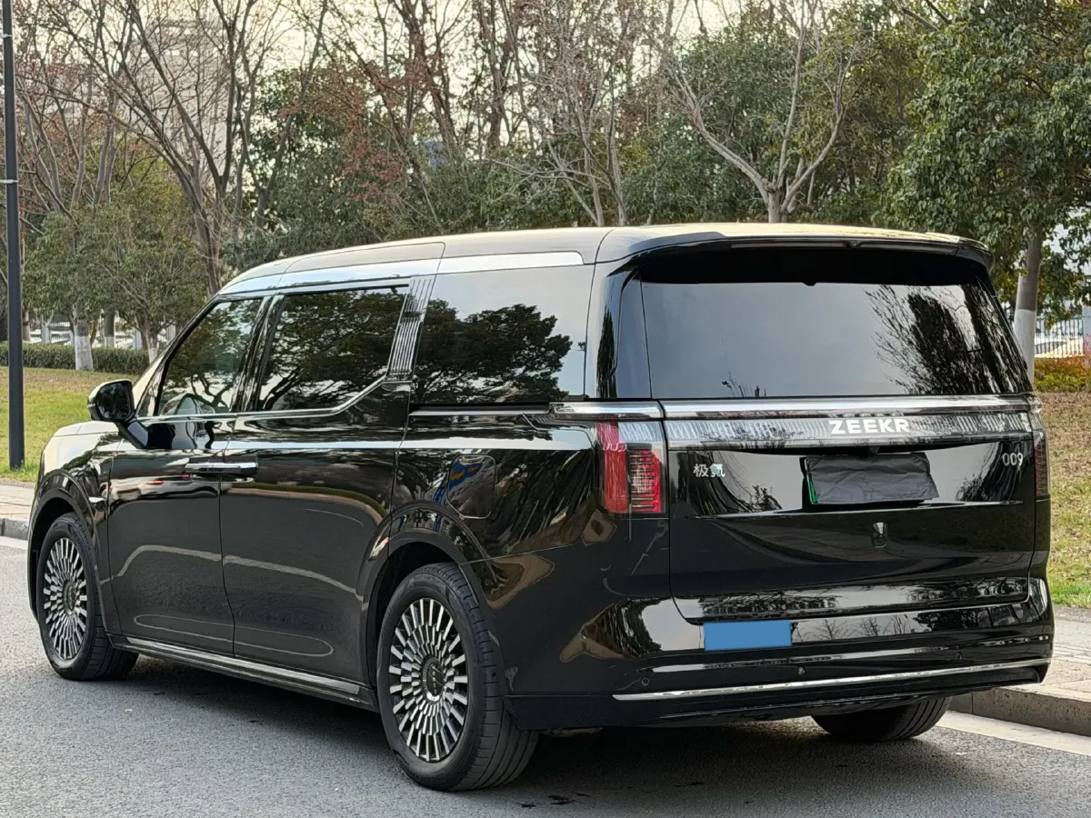 2024 Zeekr 009 BEV 108KWH,autocango,china used car exporter,china ev exporter,chinese used car exporter,chinese used ev exporter