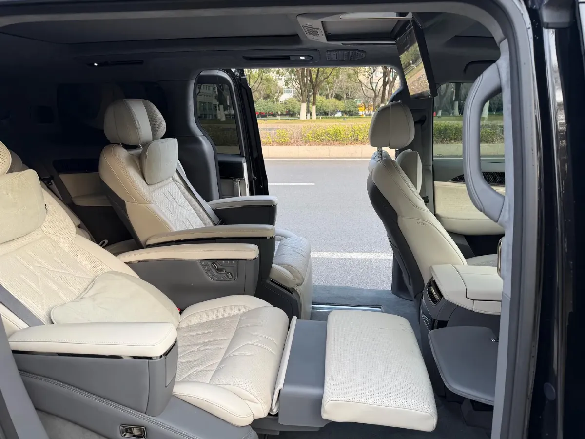 2024 Zeekr 009 BEV 108KWH,autocango,china used car exporter,china ev exporter,chinese used car exporter,chinese used ev exporter