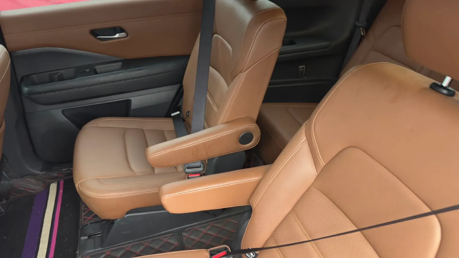 2024 Nissan Pathfinder 2.0T 252HP L4 9AT,autocango,china used car exporter,china ev exporter,chinese used car exporter,chinese used ev exporter